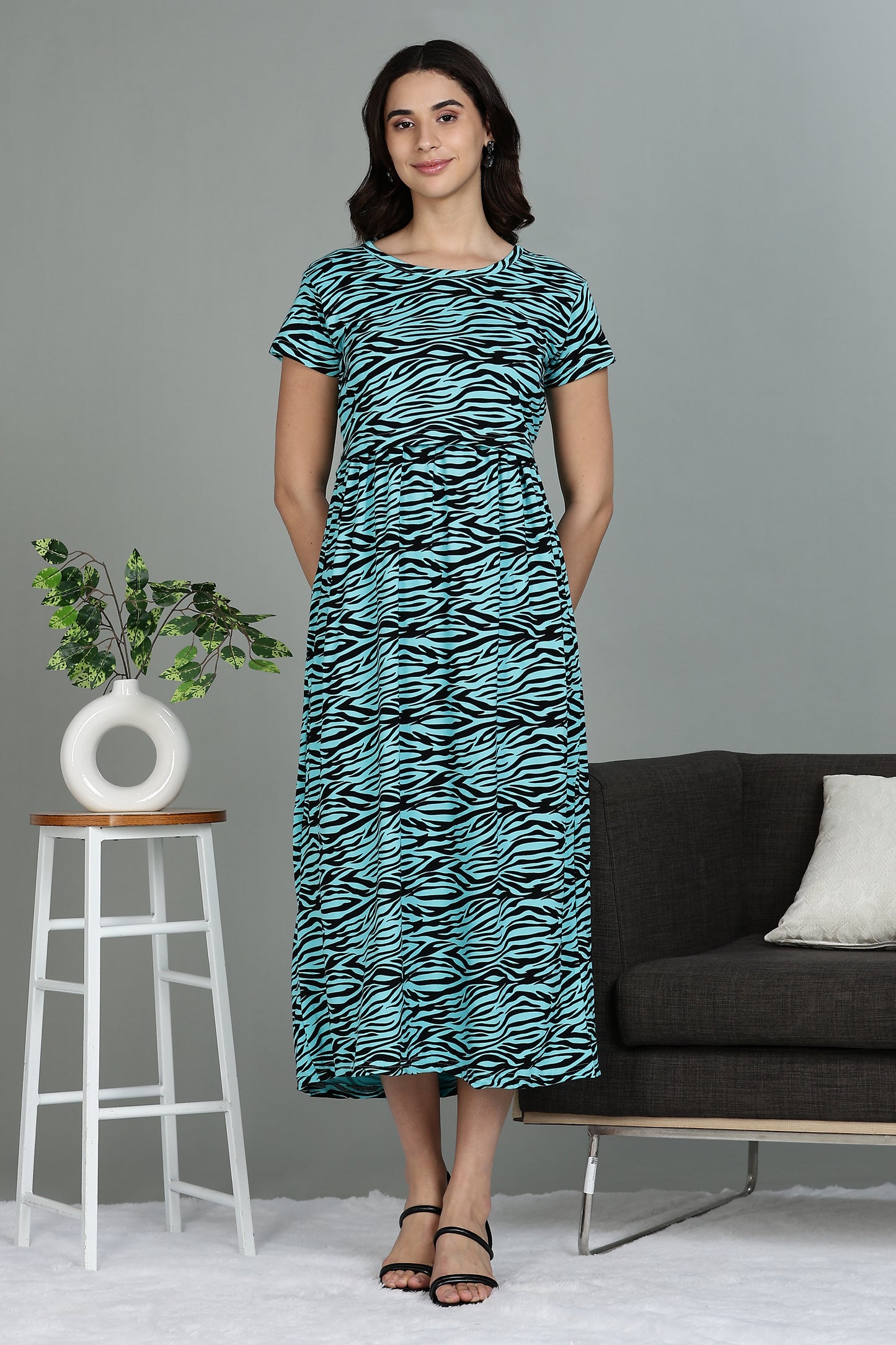 ZIPLESS MATERNITY WEAR | SHORTSLEEVE | OCEANIC ZEBRA