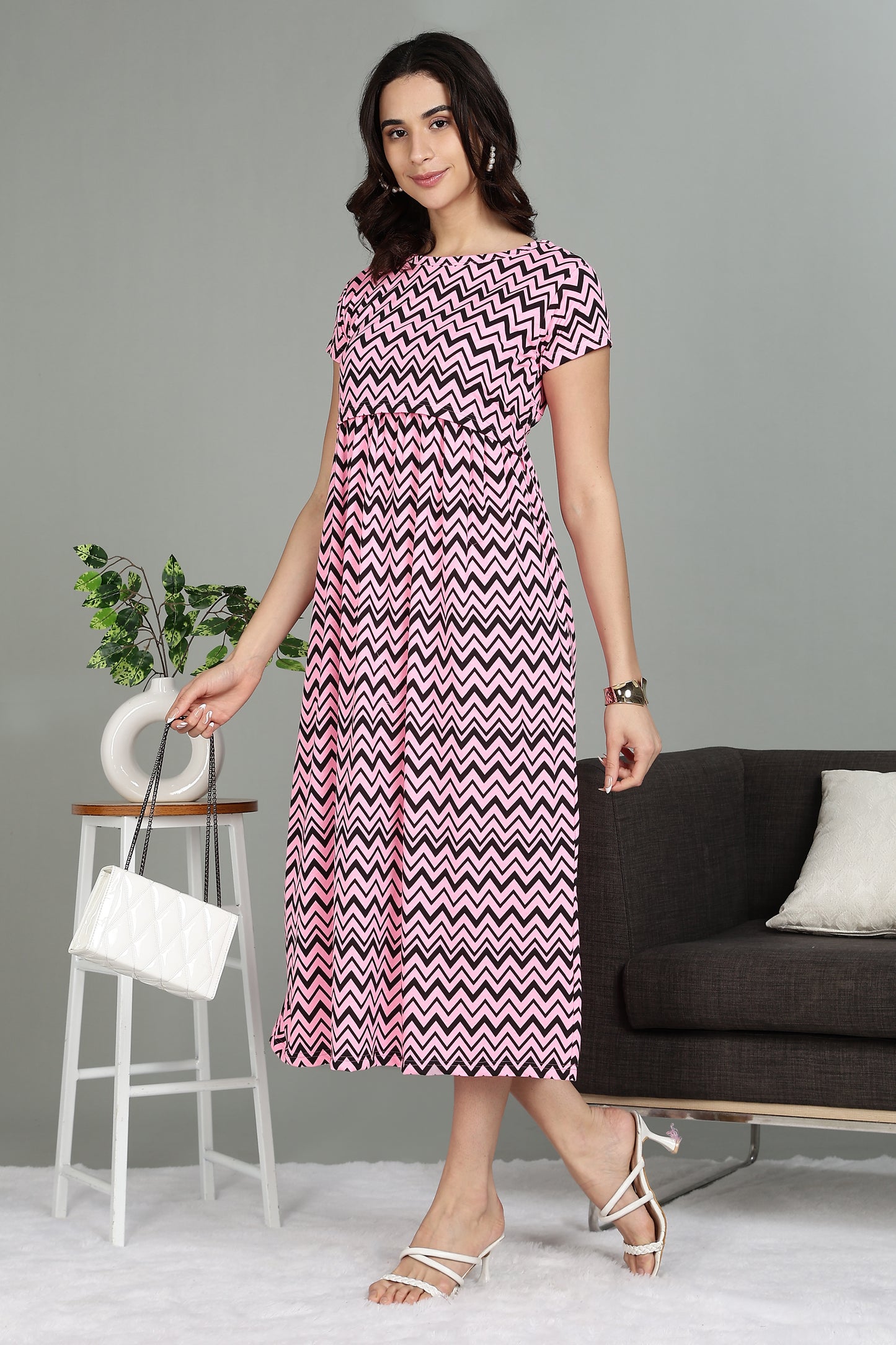 ZIPLESS MATERNITY WEAR |SHORTSLEEVE | ZIGZAG ZEAL