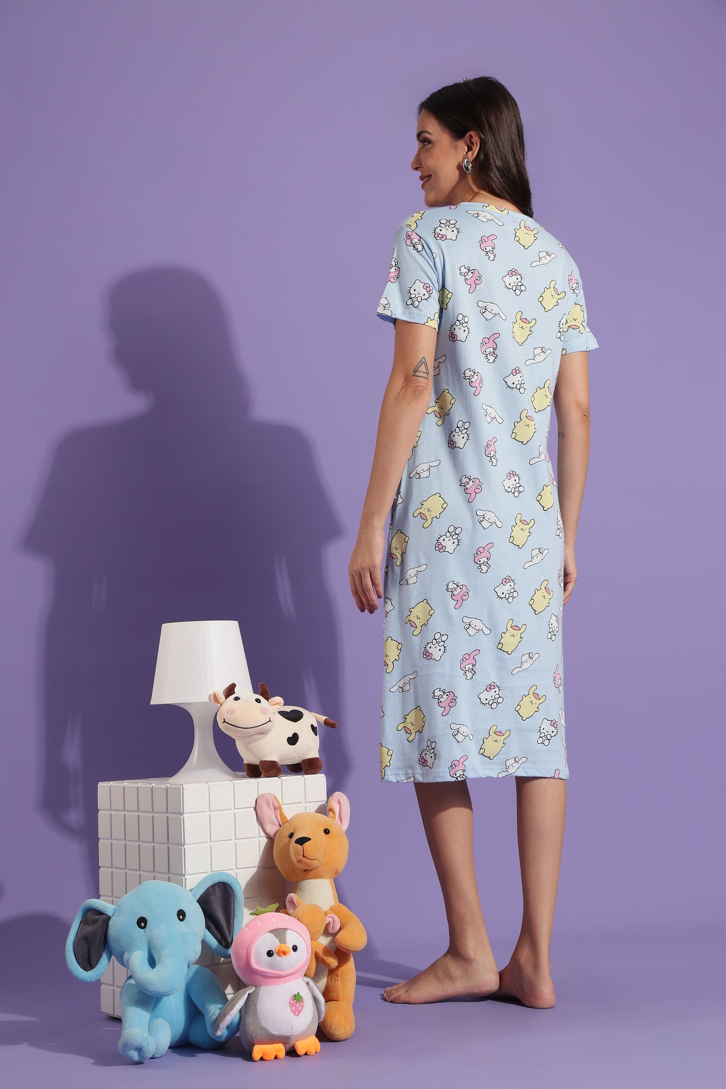 Luxe Long T-Shirt - Casual Comfort - Plushie