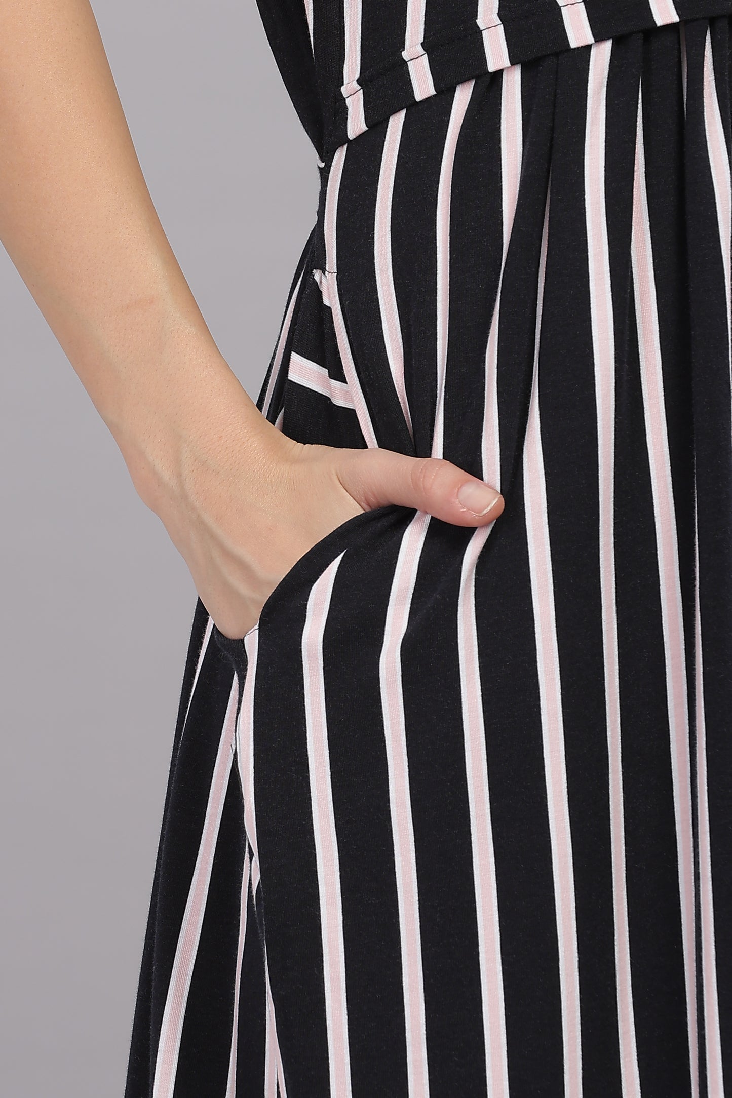 ZIPLESS MATERNITY WEAR SHORTSLEEVE - URBAN STRIPE CHIC
