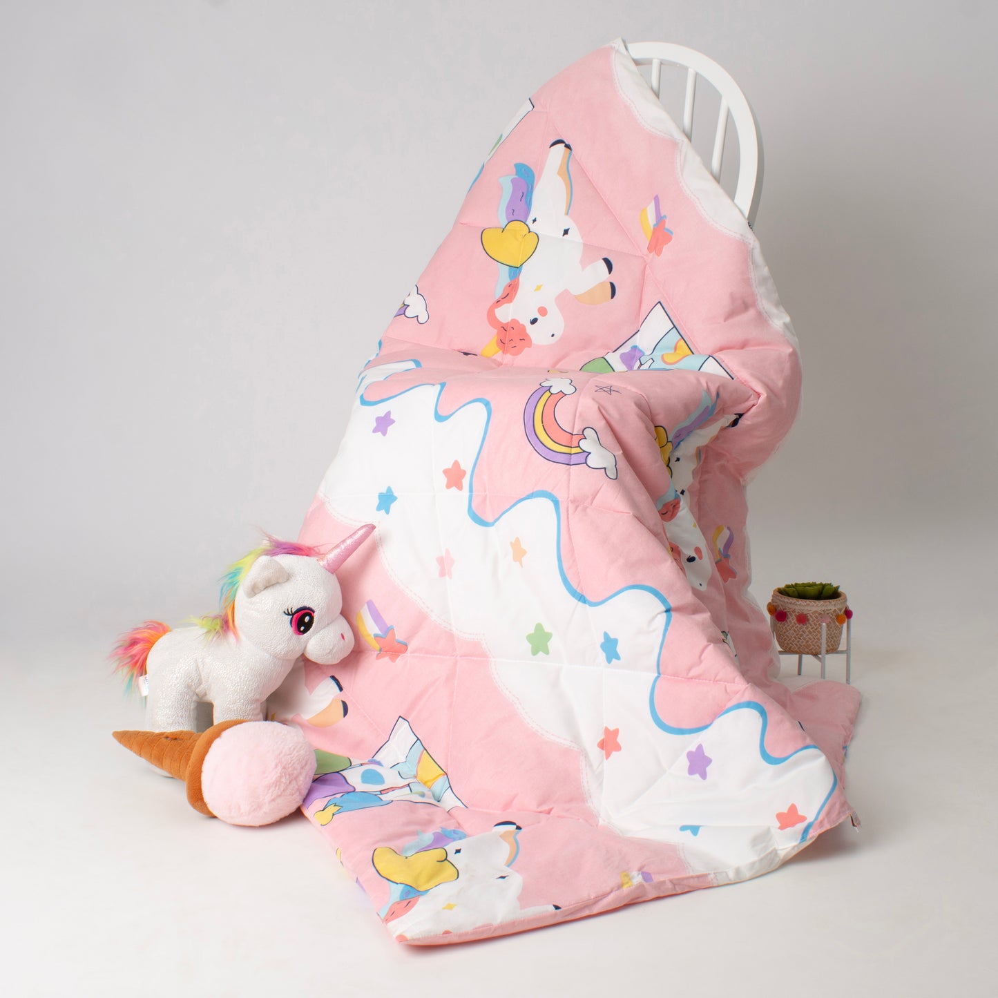KIDS QUILT -Unicorn's Cloudy Haven