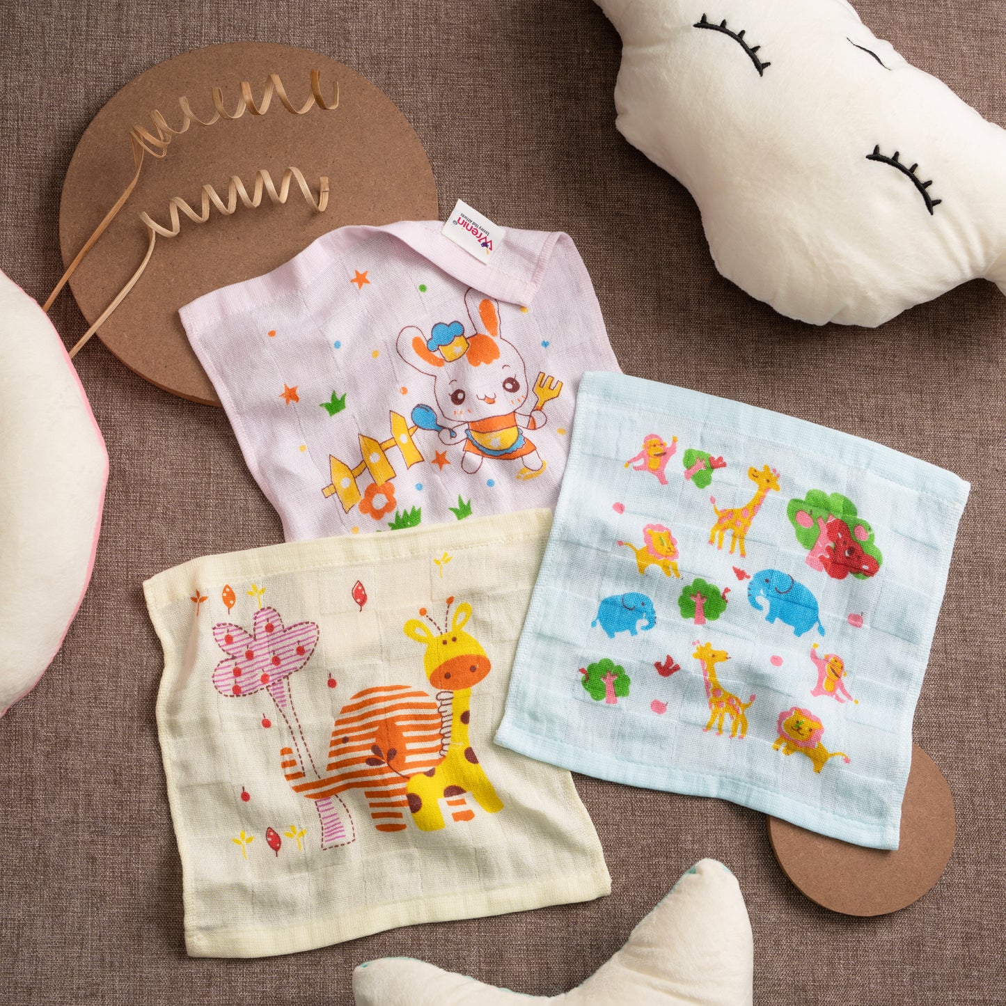 WIPES | COTTON |PRINTED| PACK OF 3 |RANDOM PRINT
