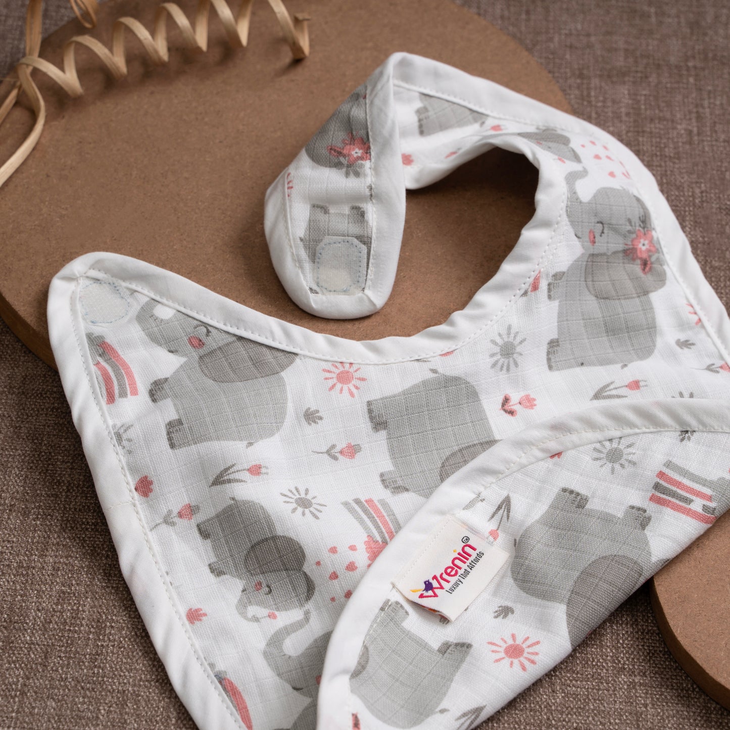 BIB | Organic Muslin | velcro | Dreamy Trumpet