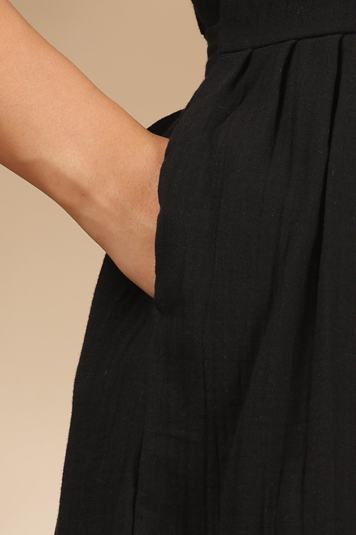 CLOUD SOFT ZIP & GO DRESS| MUSLIN | CENTER ZIP| ADJUSTABLE KNOT |FEEDING FRIENDLY| RAVEN