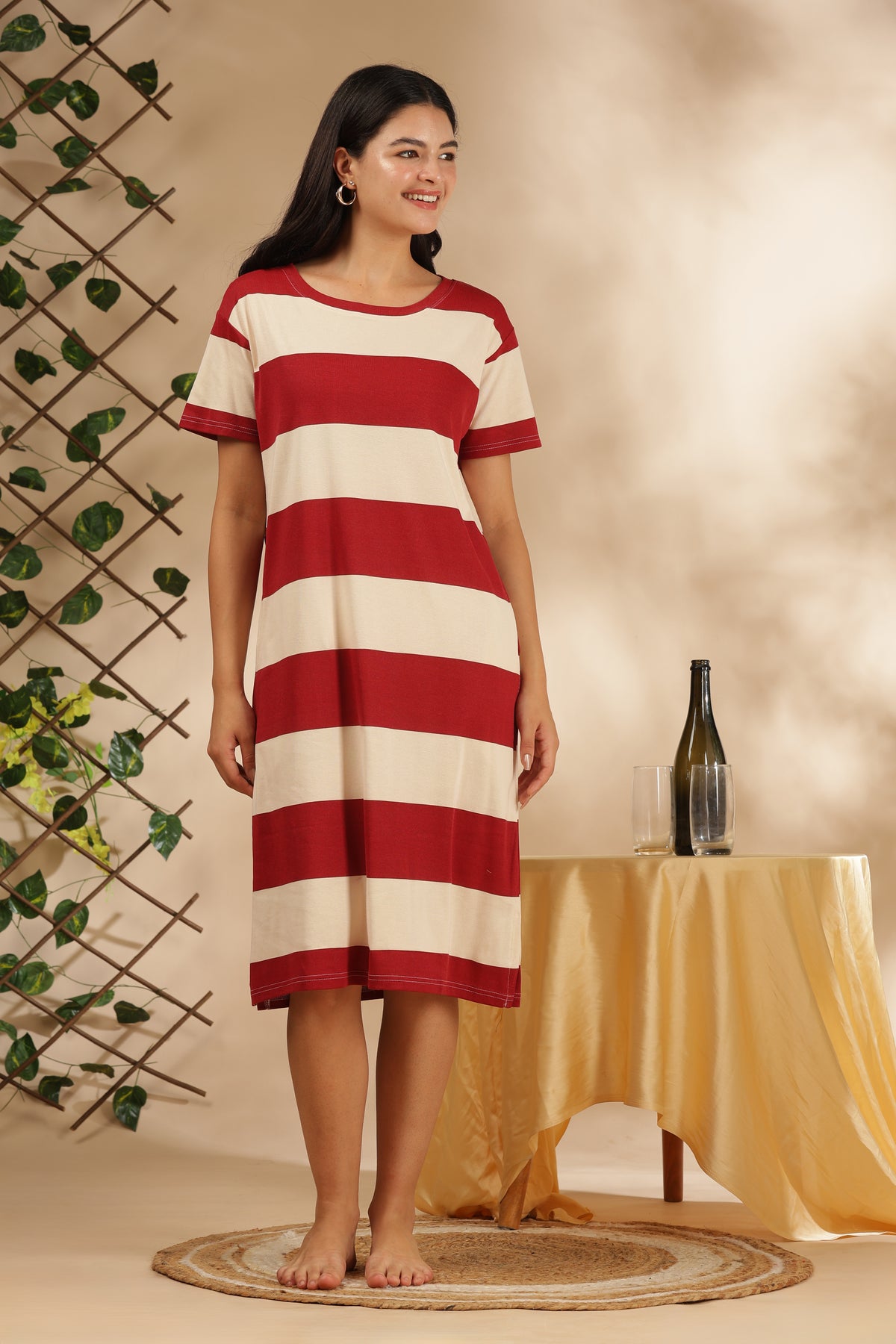 Luxe Long Plus size T-Shirt -Knitted Cotton - Casual Comfort - Scarlet