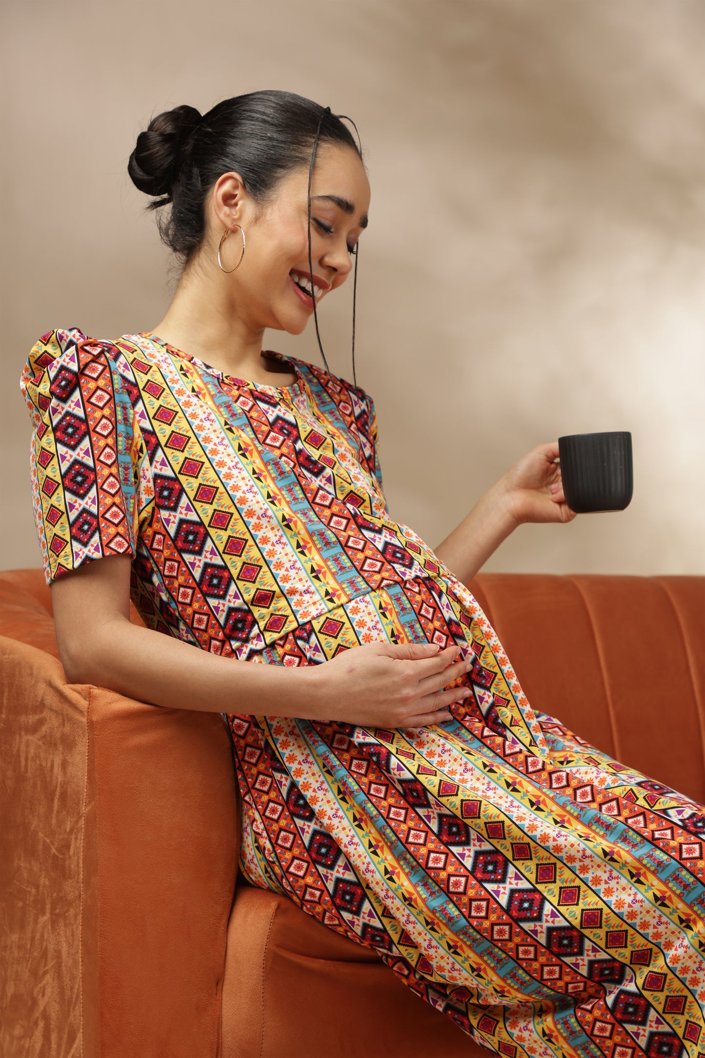 ZIPLESS MATERNITY WEAR | PUFFSLEEVE | SPUN | DESI MOSAIC