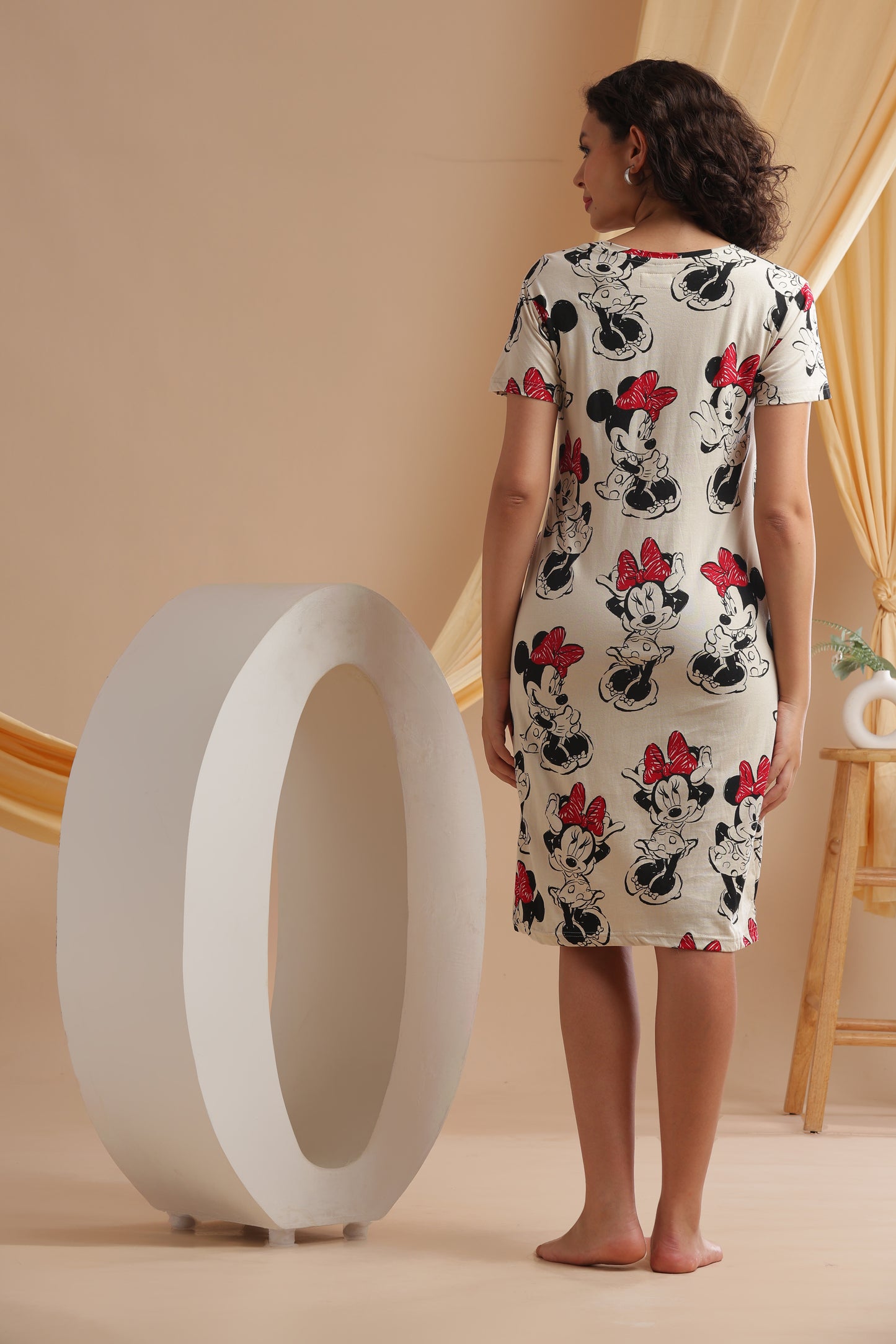 Luxe Long T-Shirt -Casual Comfort - Minnie's Day Out