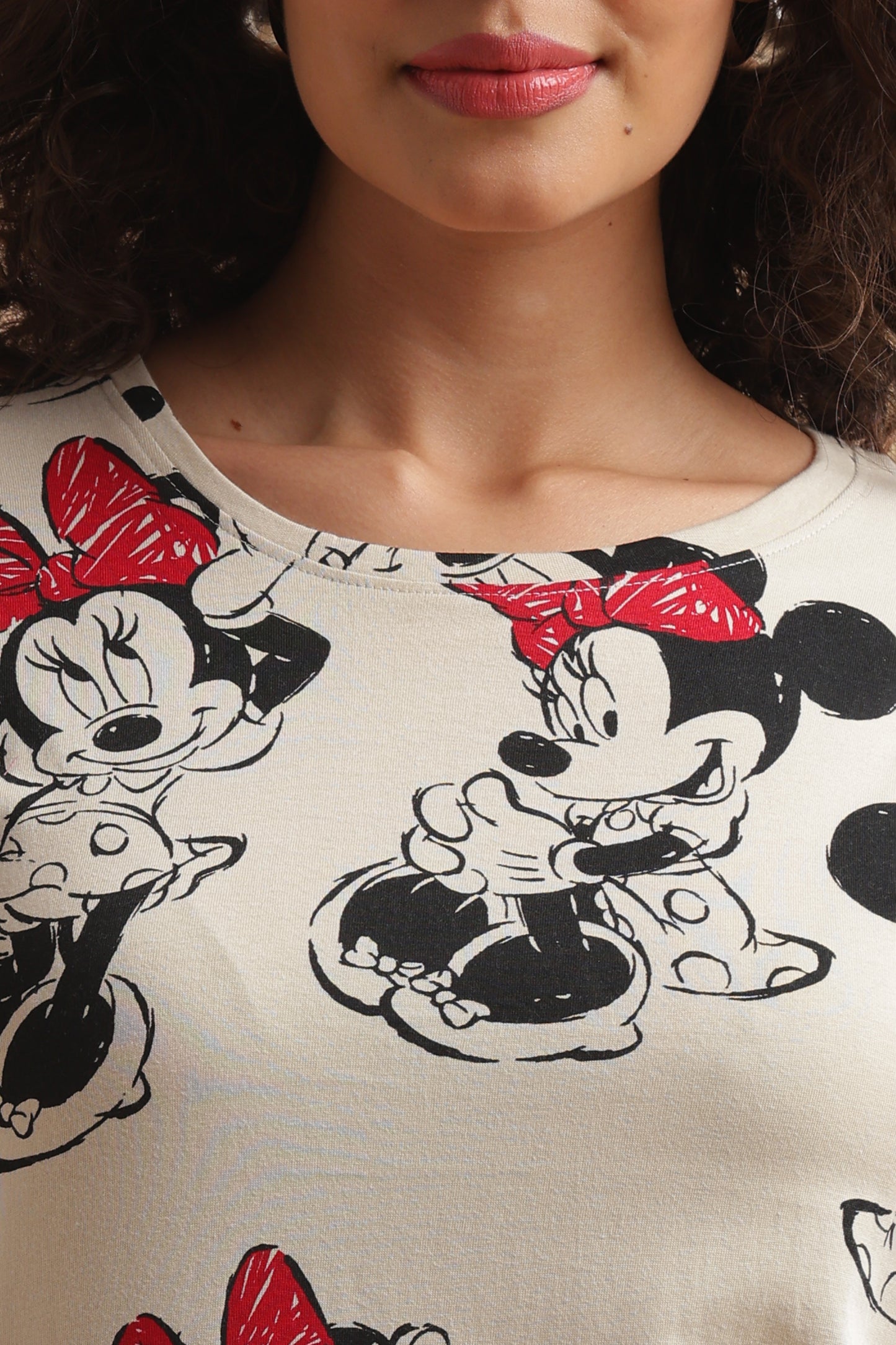 Luxe Long T-Shirt -Casual Comfort - Minnie's Day Out