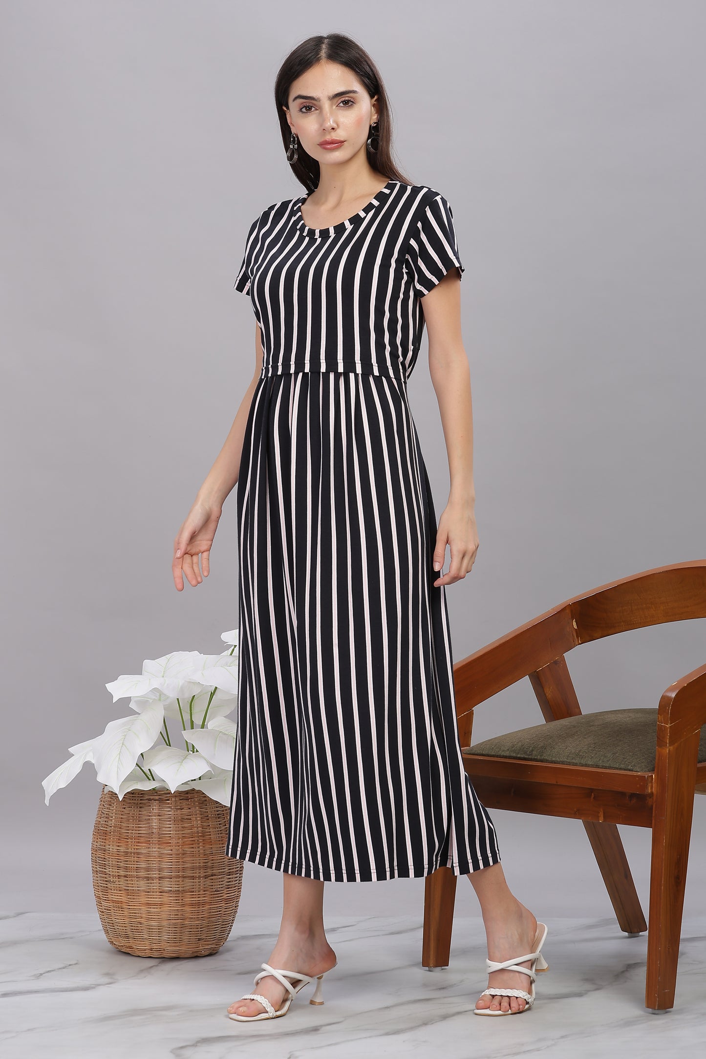 ZIPLESS MATERNITY WEAR SHORTSLEEVE - URBAN STRIPE CHIC