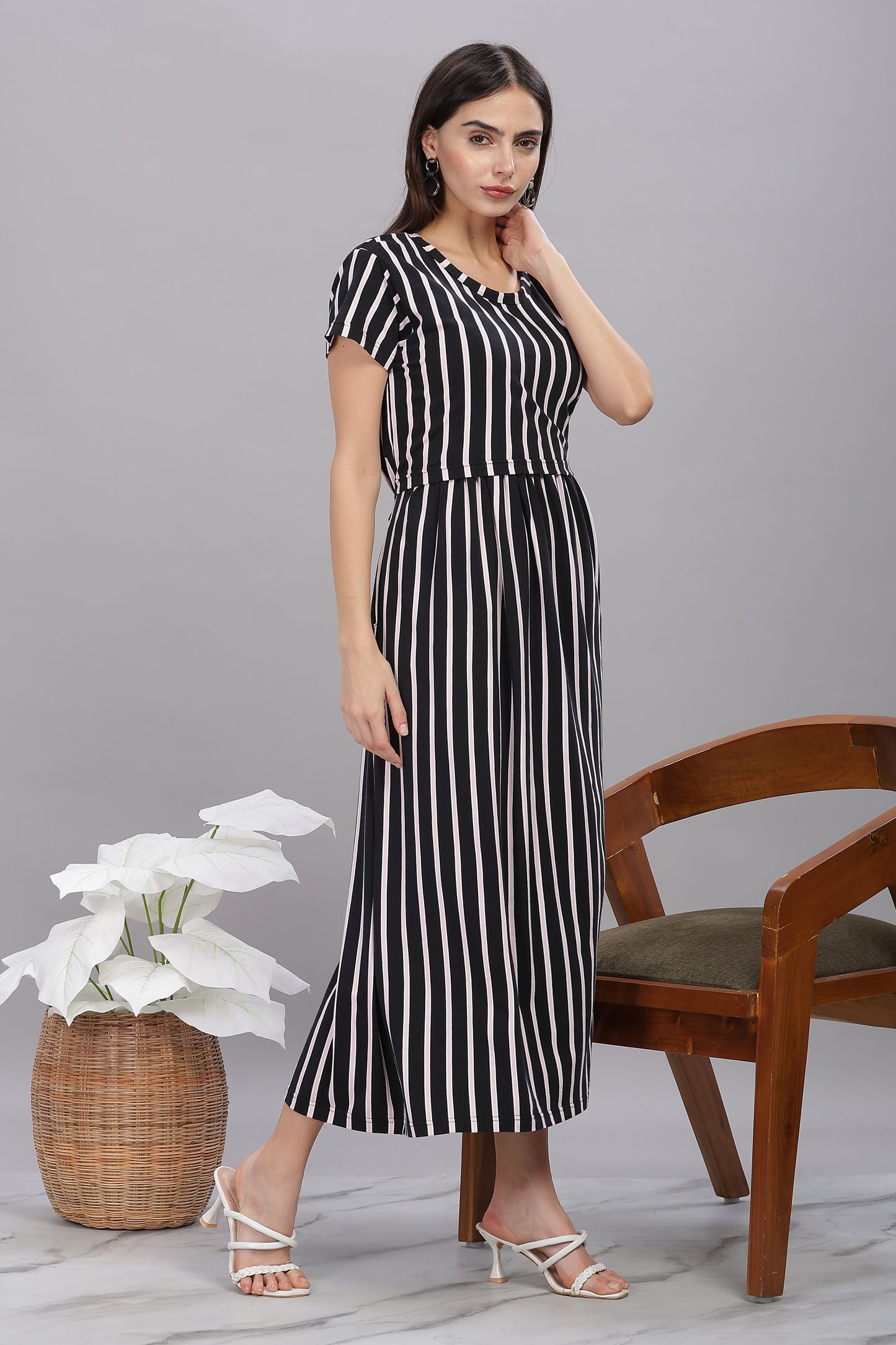 ZIPLESS MATERNITY WEAR SHORTSLEEVE - URBAN STRIPE CHIC
