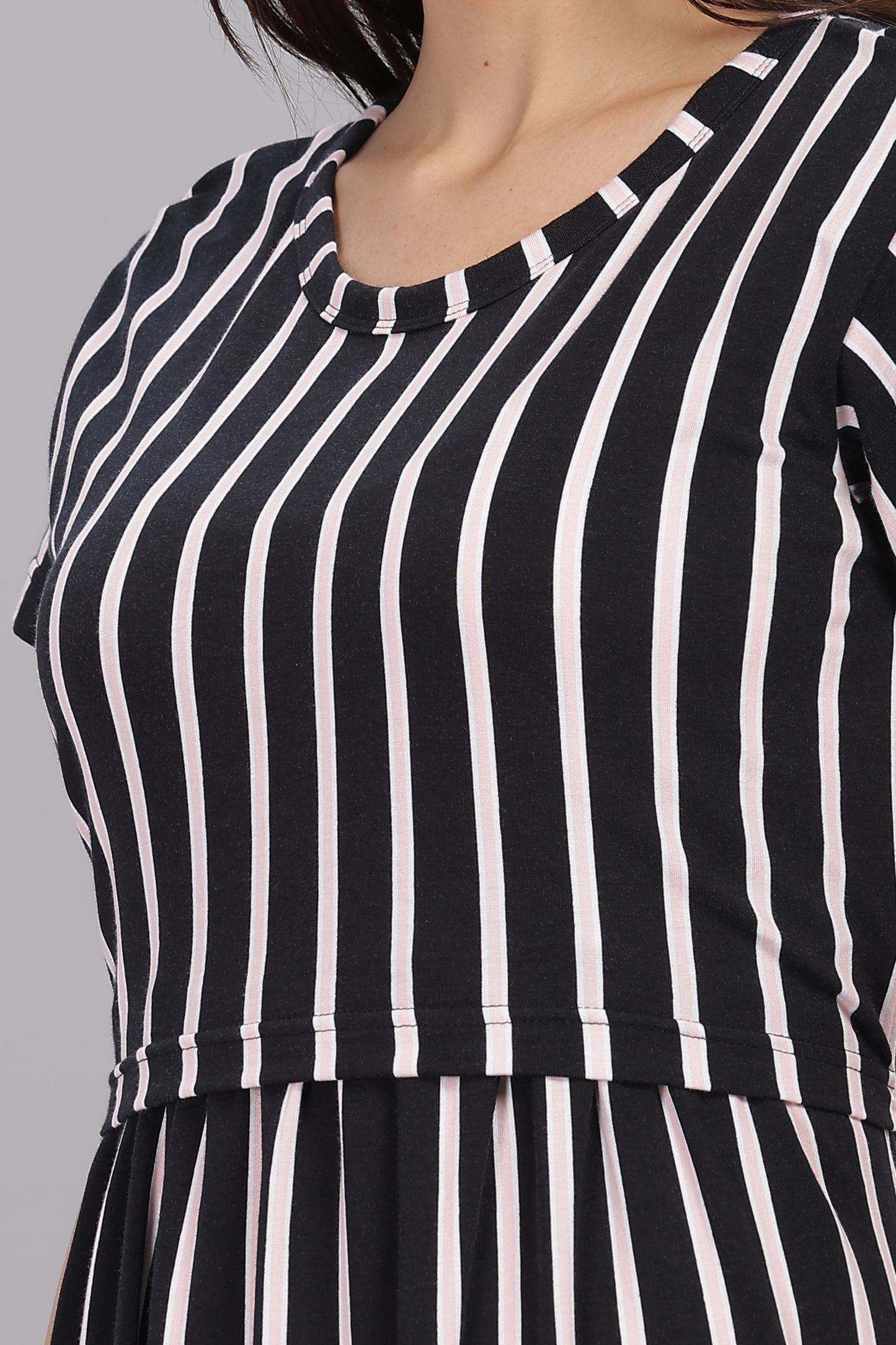 ZIPLESS MATERNITY WEAR SHORTSLEEVE - URBAN STRIPE CHIC