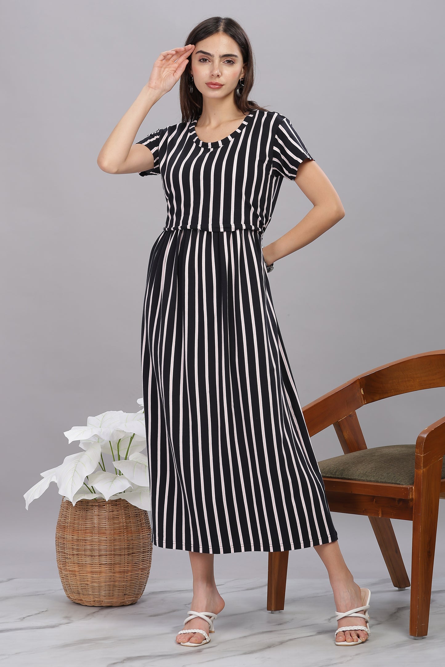 ZIPLESS MATERNITY WEAR SHORTSLEEVE - URBAN STRIPE CHIC