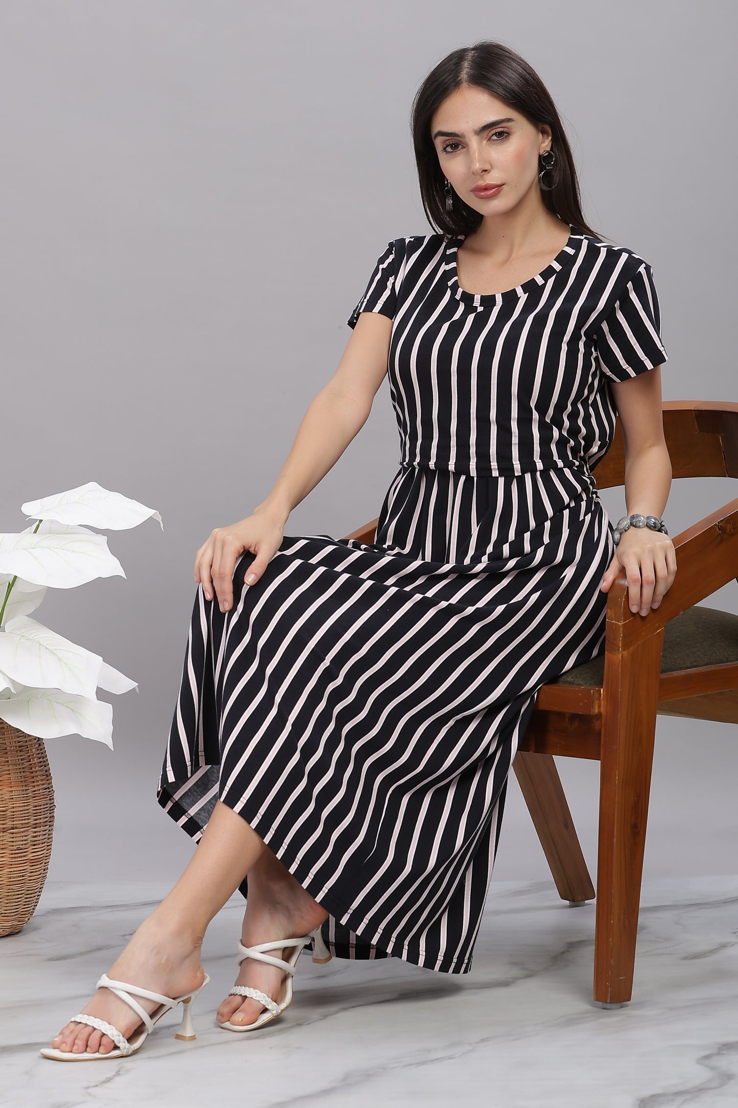 ZIPLESS MATERNITY WEAR SHORTSLEEVE - URBAN STRIPE CHIC