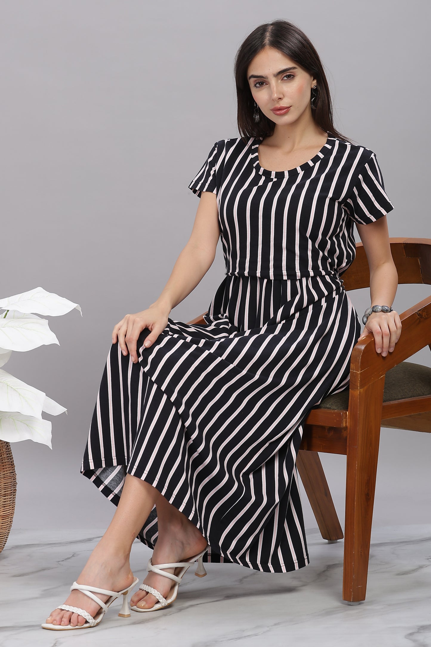 ZIPLESS MATERNITY WEAR SHORTSLEEVE - URBAN STRIPE CHIC