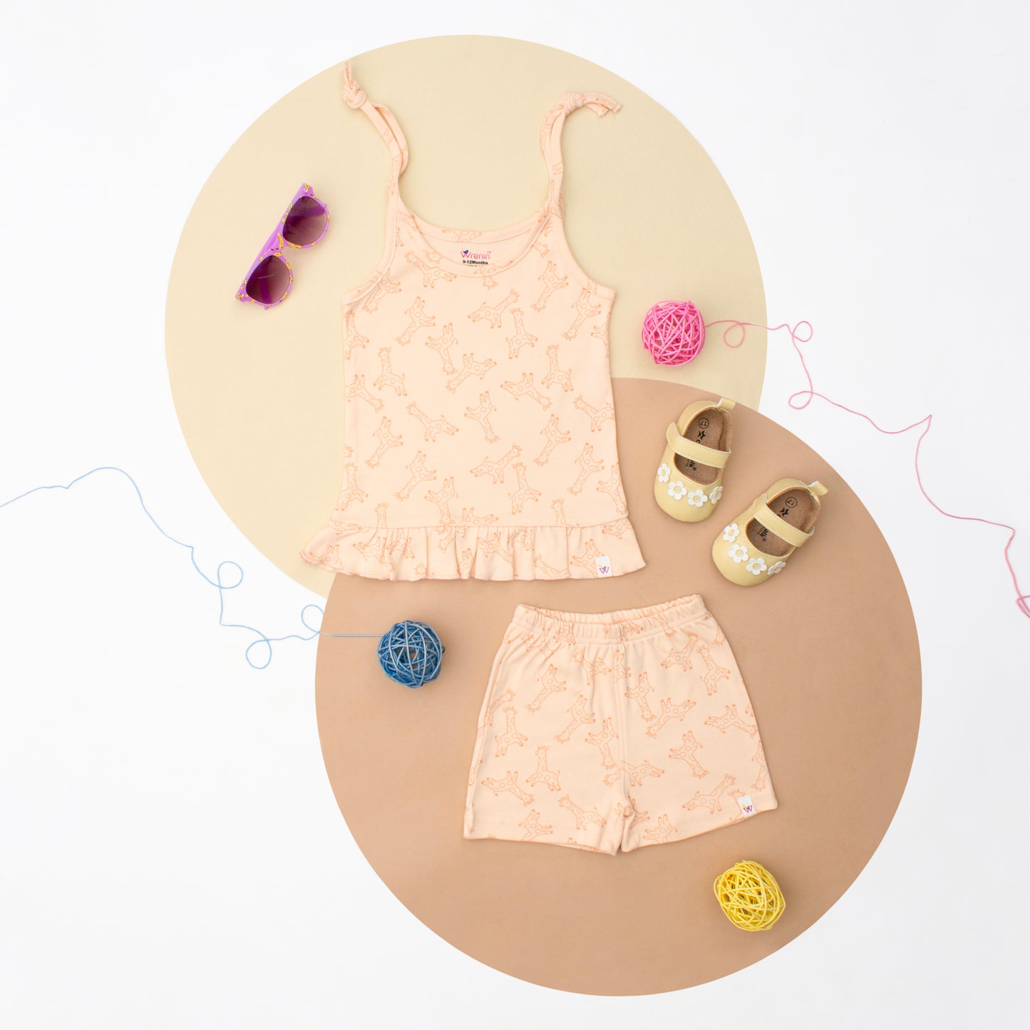 Jabla Frill - Peachy giraffee safari