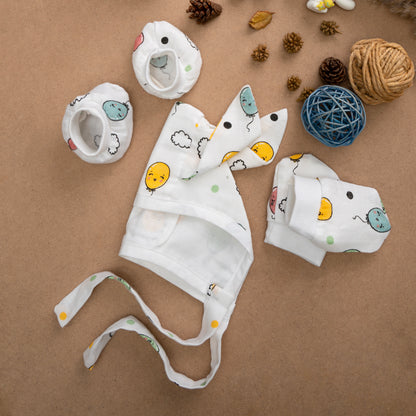 MUSLIN-CAP-MITTEN-BOOTIES-FLOTING SMILES