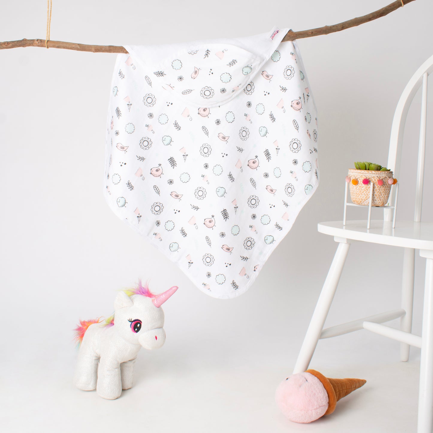 MUSLIN -HOODED TOWEL - GARDEN MELODY