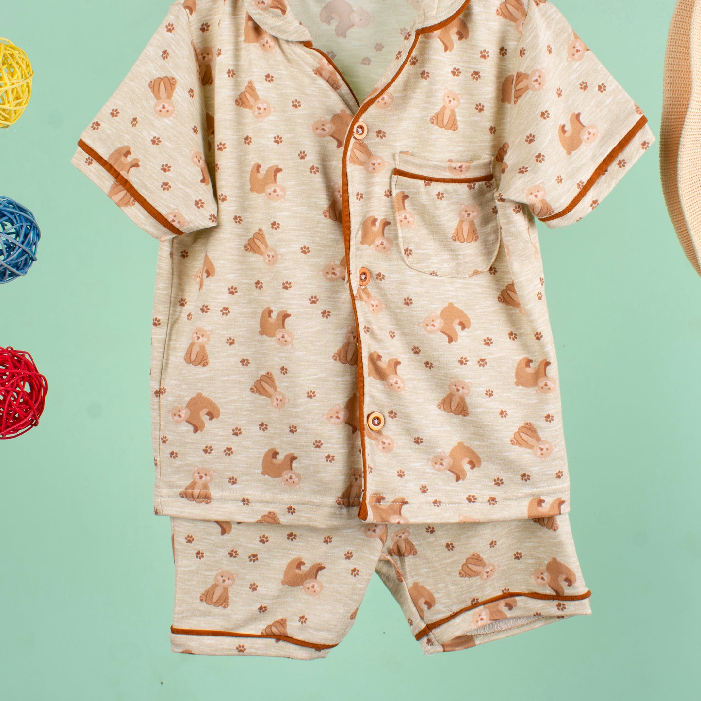 KIDS NIGHT SUITS TOP & SHORTS - SOMNIUM BEARIS CLOAK