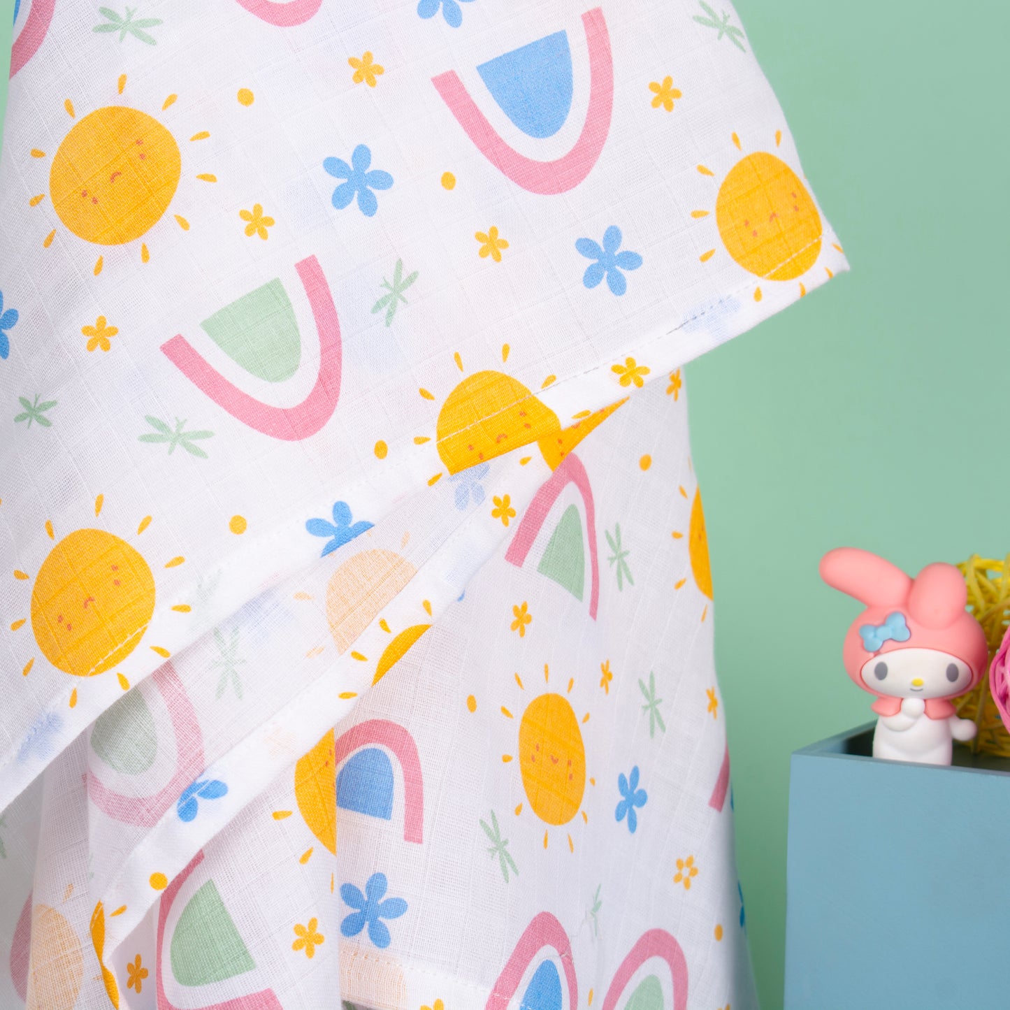 MUSLIN Swaddle - Daisy & Sunshine Delight