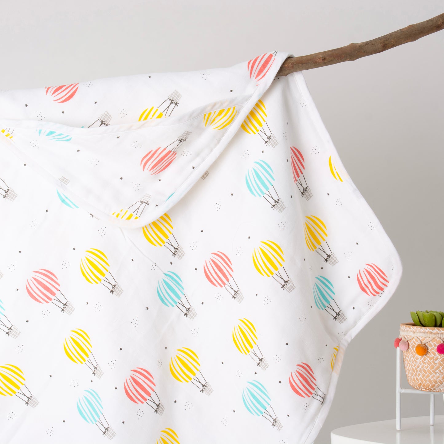 MUSLIN Hooded Blanket Premium - Little Voyager Blanket