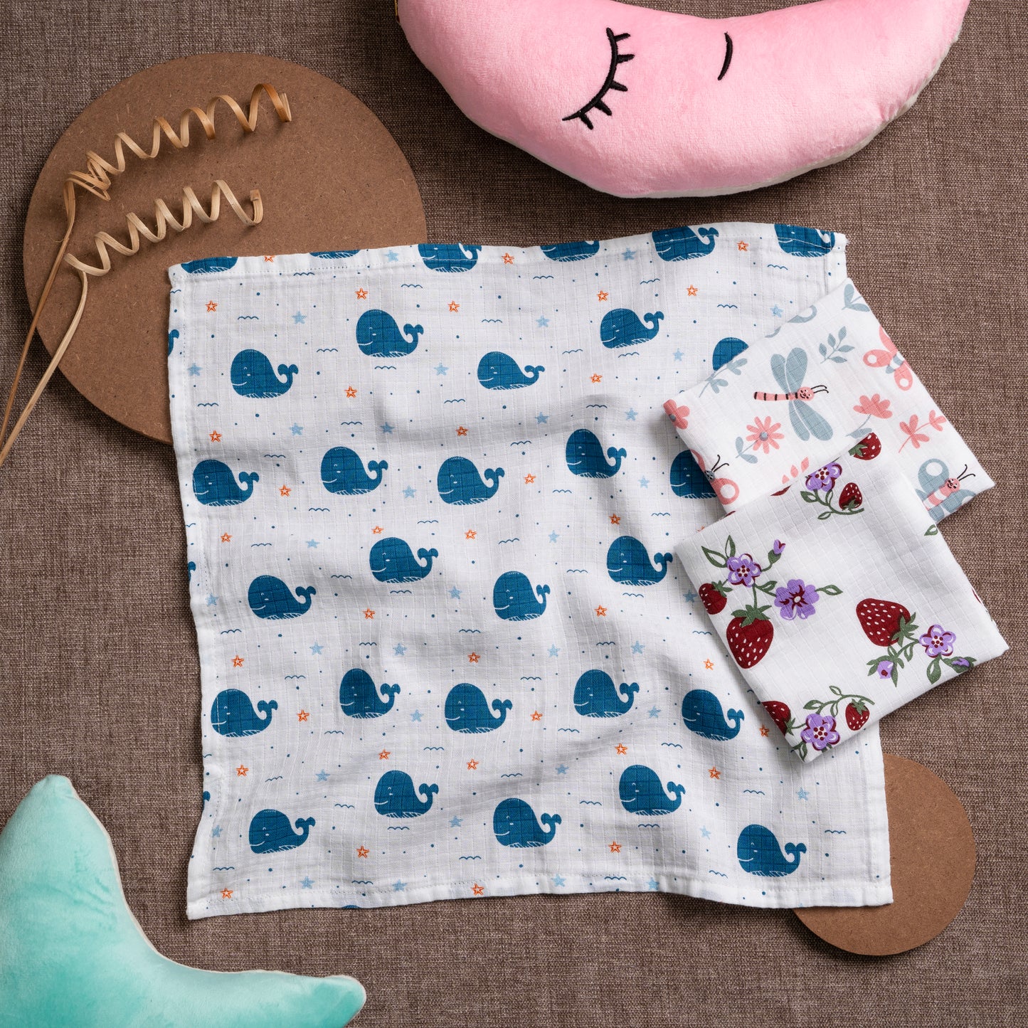 COMBO SAVER  |WIPES|GOTS CERTIFIED |PACK OF 3|RANDOM PRINTS